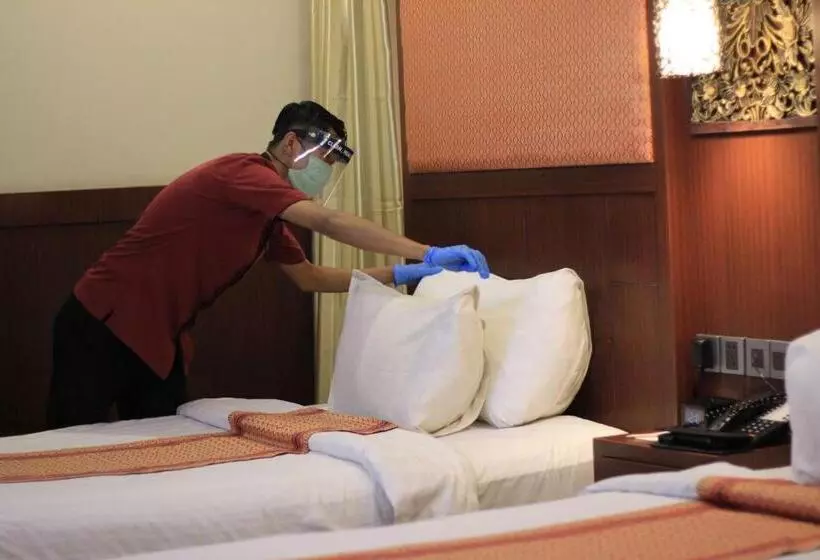 シティビューのデラックスルーム, Best Western Plus Makassar Beach