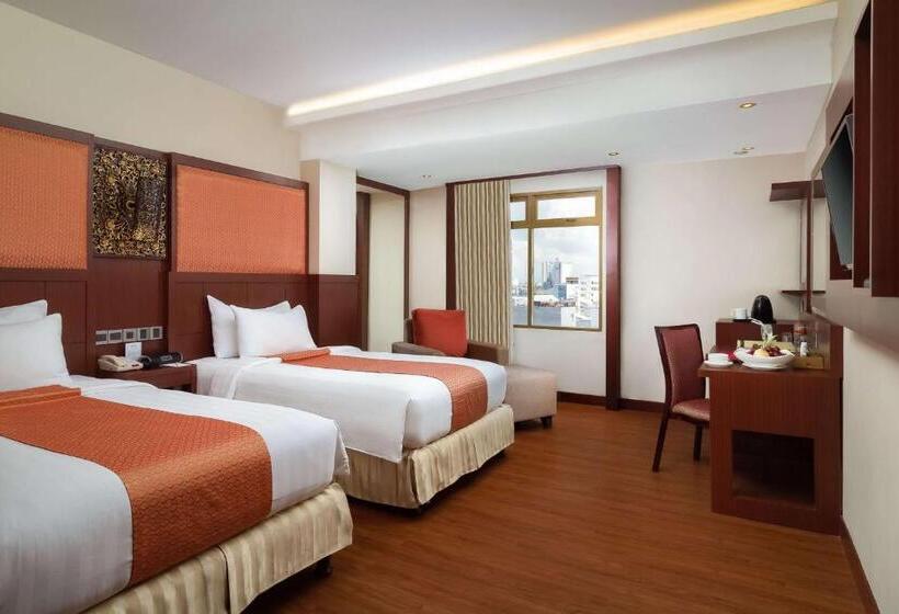 シティビューのデラックスルーム, Best Western Plus Makassar Beach