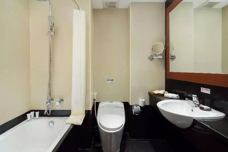 シティビューのデラックスルーム, Best Western Plus Makassar Beach