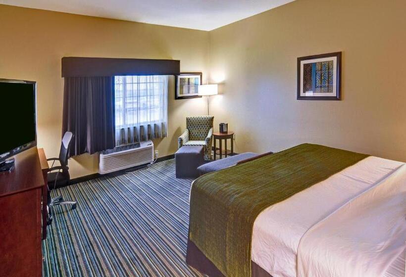 带大床的套房, Best Western Plus Patterson Park Inn