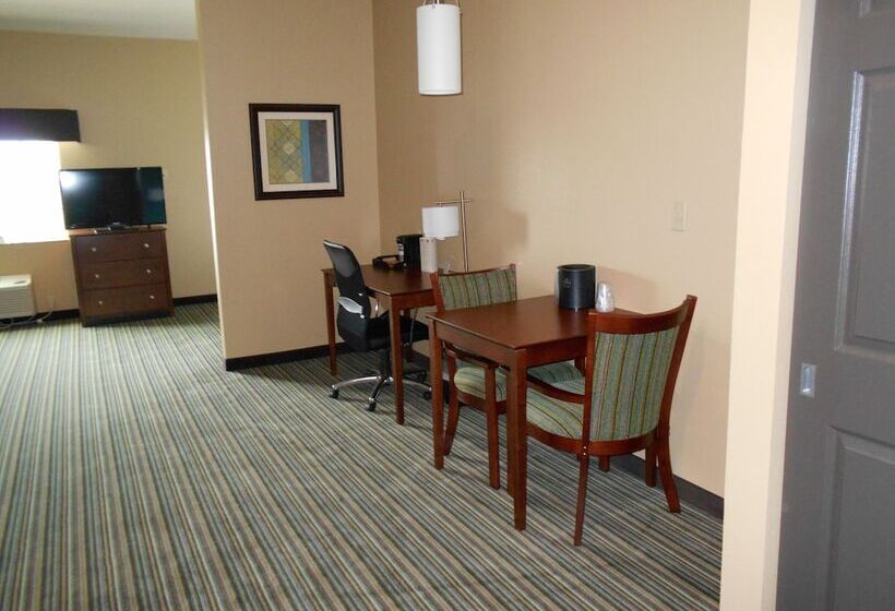 套房, Best Western Plus Patterson Park Inn