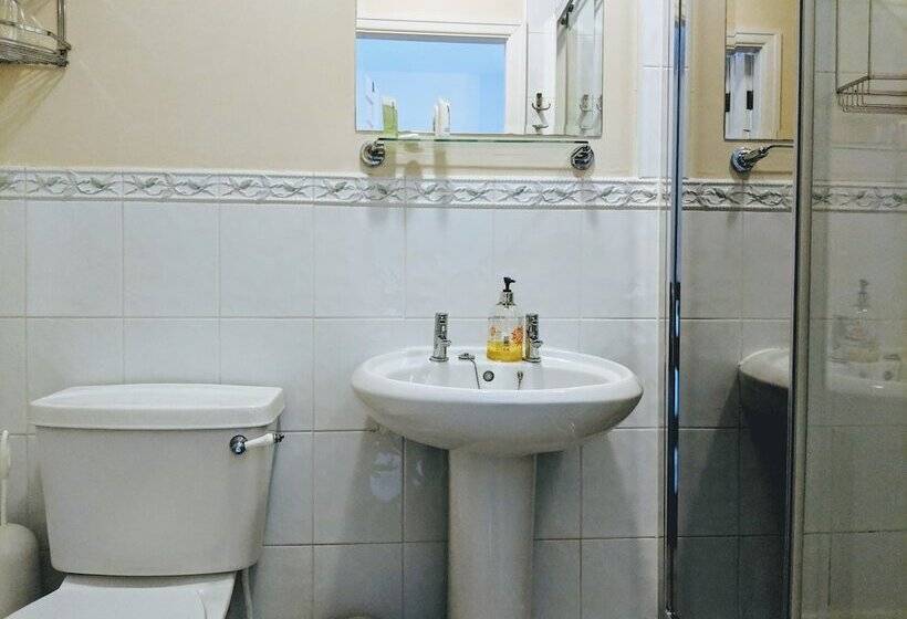 스탠다드 룸, Chester Brooklands B&b