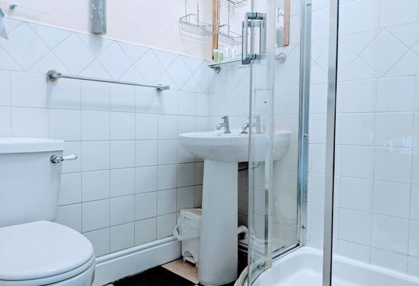 스탠다드 룸, Chester Brooklands B&b