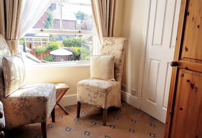 스탠다드 룸, Chester Brooklands B&b