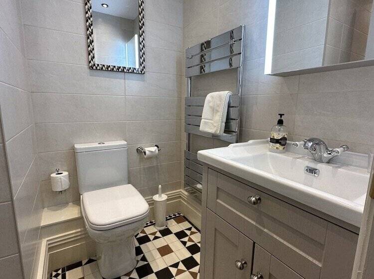 スタンダードルーム, Chester House Guest House