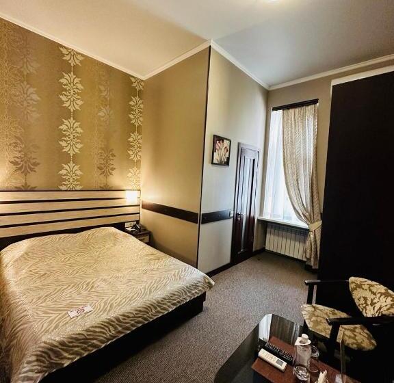 Quarto Estandar, Classic