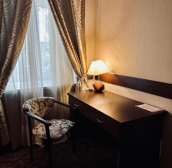 Suite Familiar, Classic