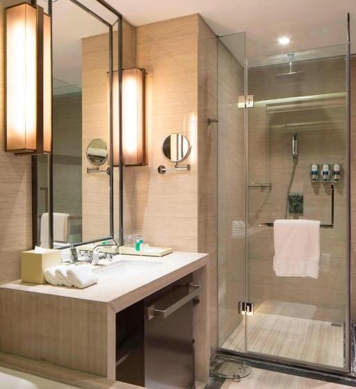 이그제큐티브 룸 킹사이즈 침대, Four Points By Sheraton Hefei, Shushan