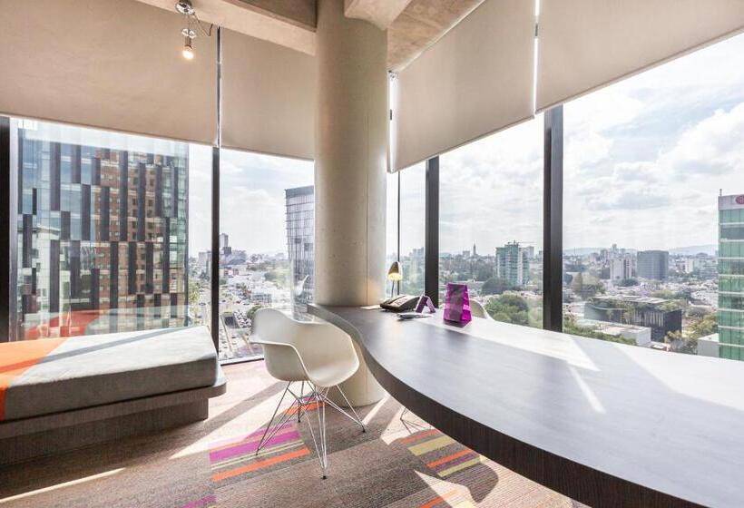 جناح جونيور, Guadalajara Country Club By Hnf