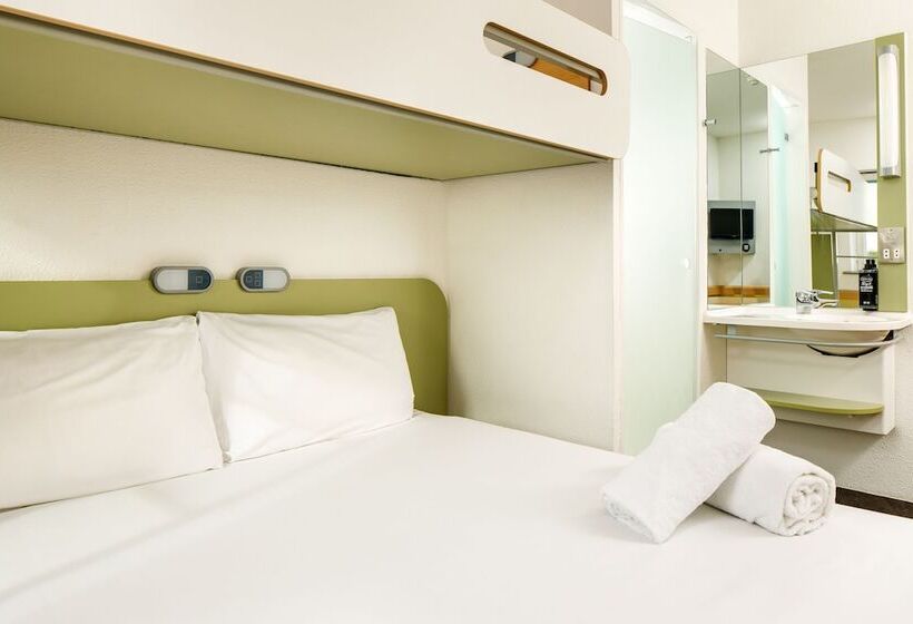 Номер Стандарт, Ibis Budget Sheffield Arena
