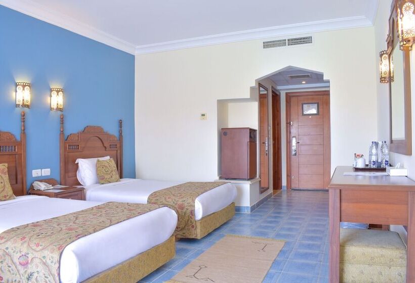 اتاق استاندارد با چشمانداز دریا, Jasmine Palace Resort