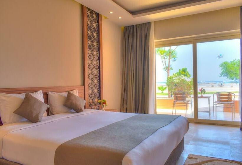 اتاق سوپریور با چشم‌انداز دریا, Jasmine Palace Resort
