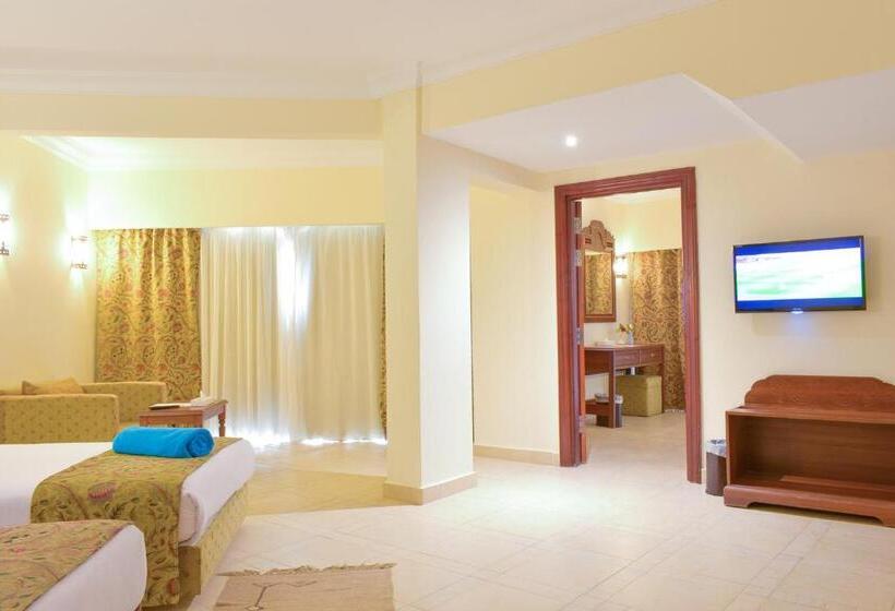 اتاق خانوادگی با چشم‌انداز دریا, Jasmine Palace Resort