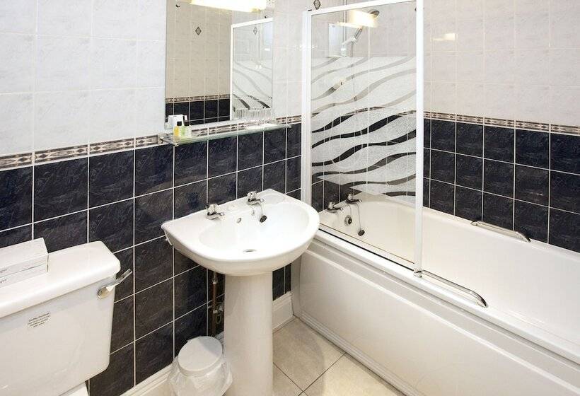 اتاق استاندارد, Livermead House