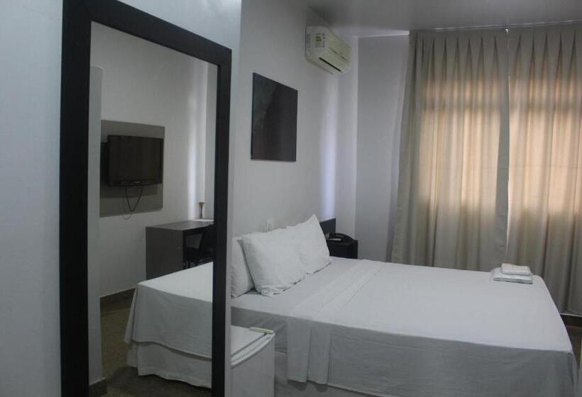 Номер Deluxe, Oscar Blue Montes Claros