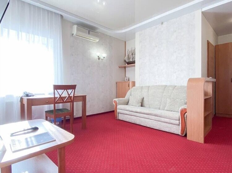 سوییت, Kherson