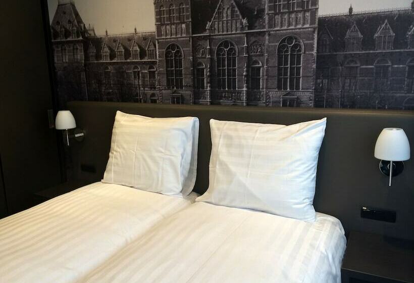 Номер Deluxe, Royal Amsterdam