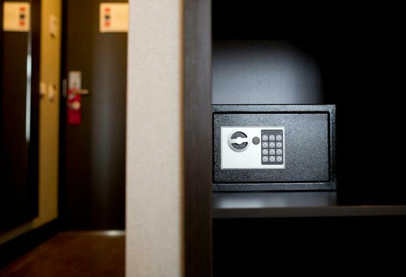 جناح سوبيريور, Royal Amsterdam