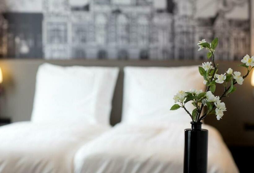 جناح سوبيريور, Royal Amsterdam