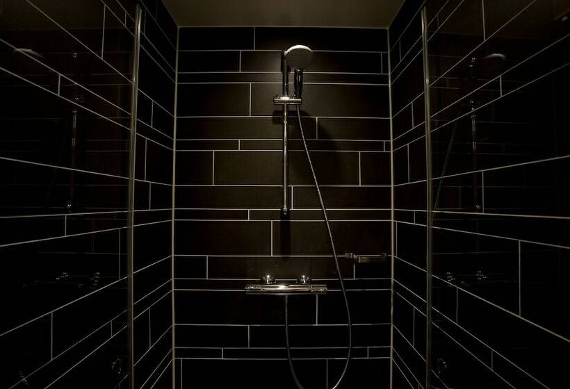 جناح سوبيريور, Royal Amsterdam