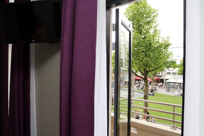 جناح سوبيريور, Royal Amsterdam