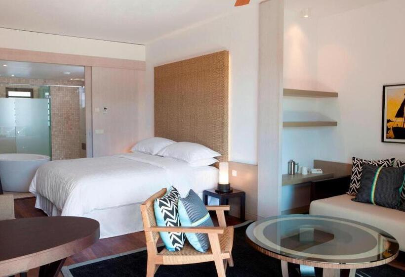 غرفة قياسية سرير كينج, Sheraton New Caledonia Deva Spa & Golf Resort