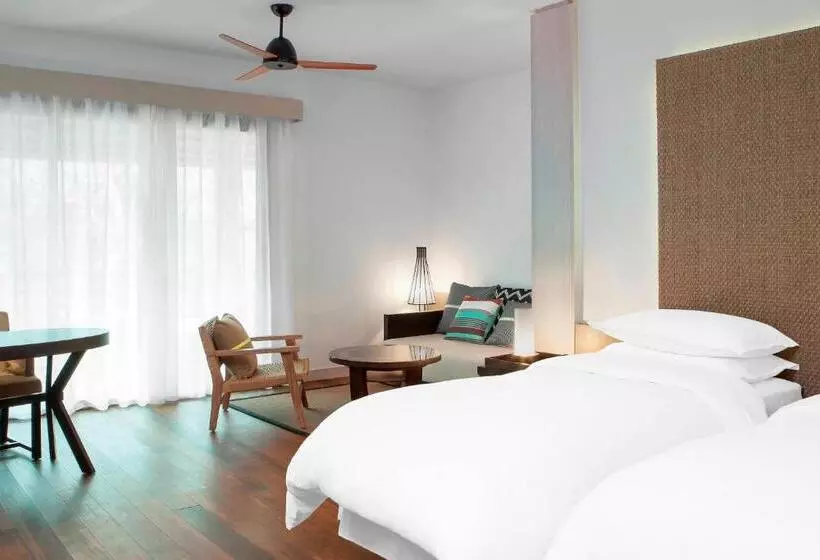 اتاق استاندارد با بالکن و چشمانداز باغ, Sheraton New Caledonia Deva Spa & Golf Resort