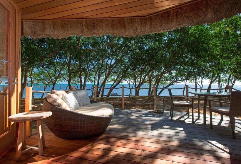 Standard Bungalow Sea View, Sheraton New Caledonia Deva Spa & Golf Resort