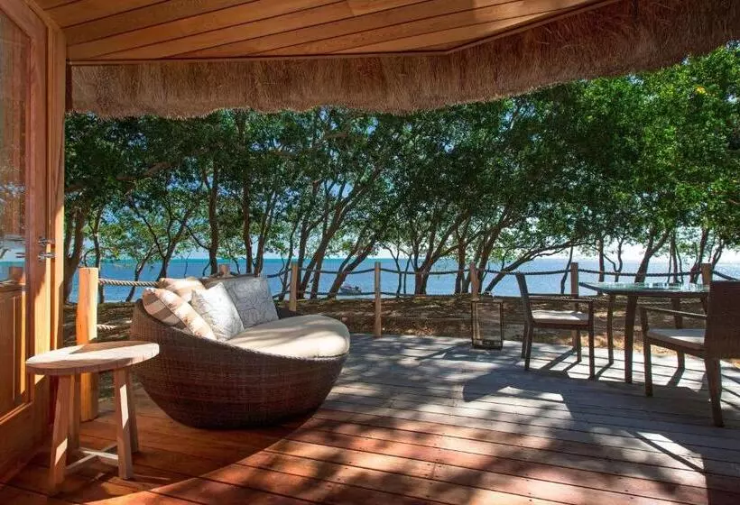 بانگلوی استاندارد با چشمانداز دریا, Sheraton New Caledonia Deva Spa & Golf Resort