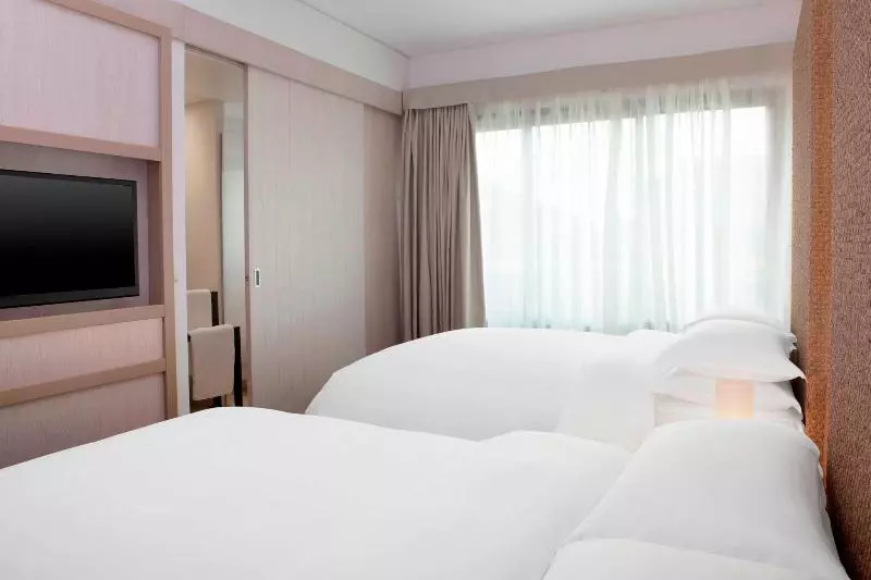 سوئیت 2 خوابه, Sheraton New Caledonia Deva Spa & Golf Resort