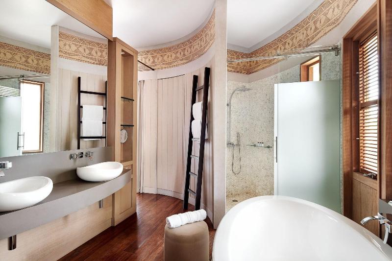 بنجلو قياسى مطلّ علي الحديقة, Sheraton New Caledonia Deva Spa & Golf Resort