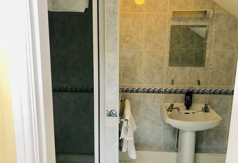 스탠다드 싱글 룸, The York