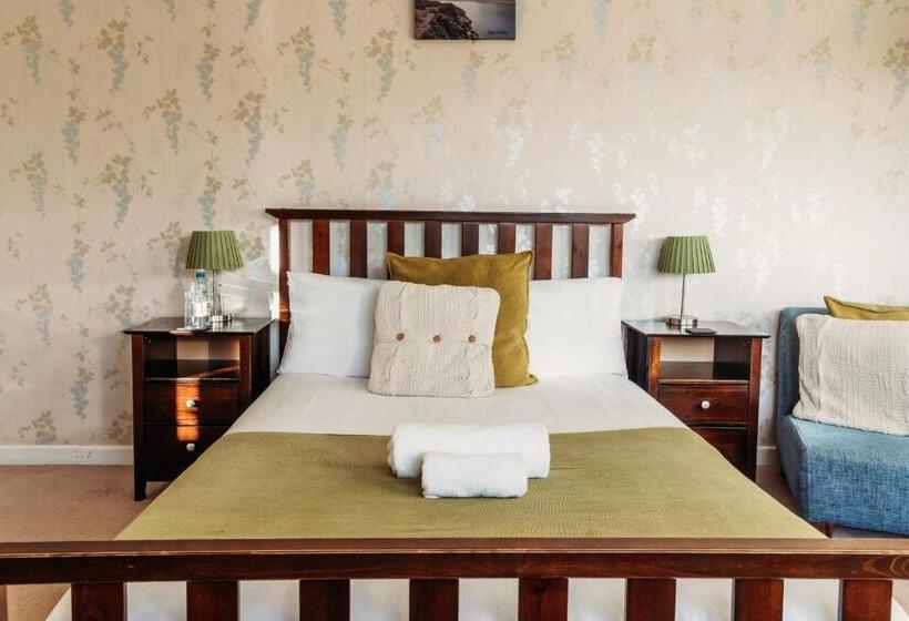 Номер Стандарт, Three Wells B&b