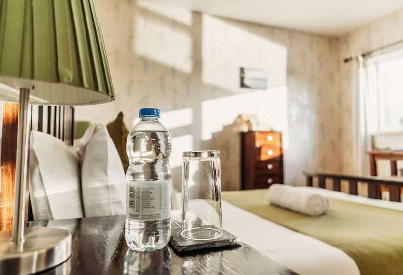 Номер Стандарт, Three Wells B&b
