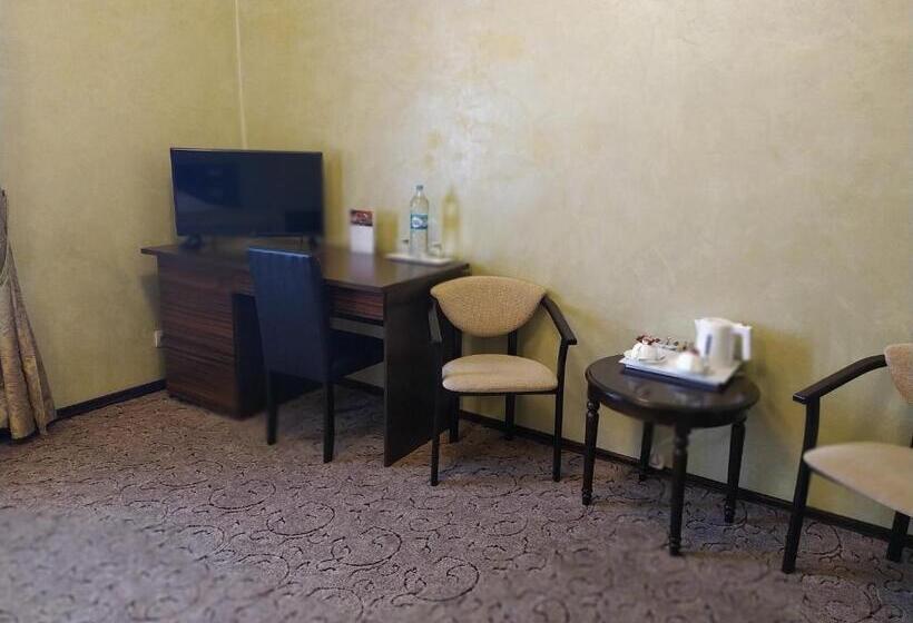 חדר קומפורט, Vlg