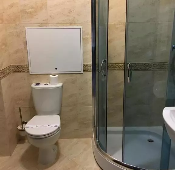 Camera Tripla Comfort, Vlg