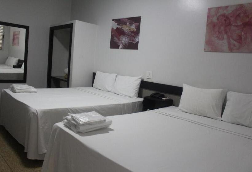 Четырехместный Номер Стандарт, Oscar Blue Montes Claros