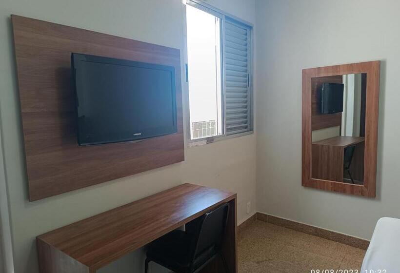 Номер Deluxe, Oscar Blue Montes Claros