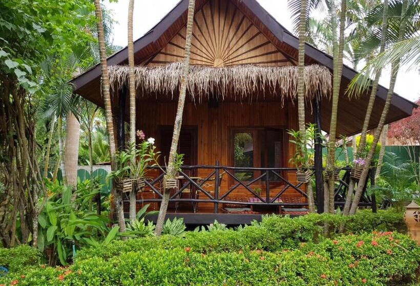 스탠다드 방갈로 정원 전망, Thongbay Guesthouse