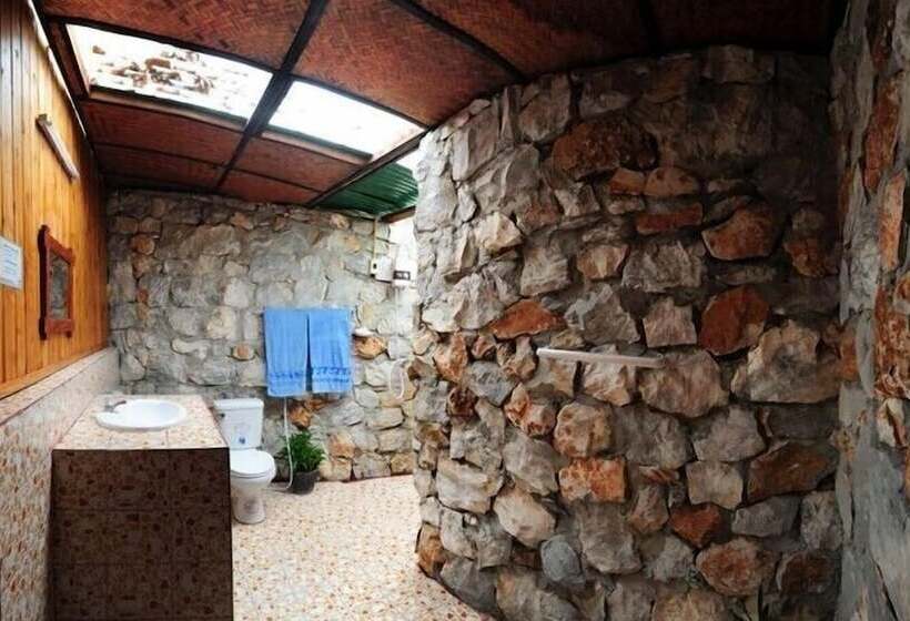 스탠다드 방갈로 정원 전망, Thongbay Guesthouse