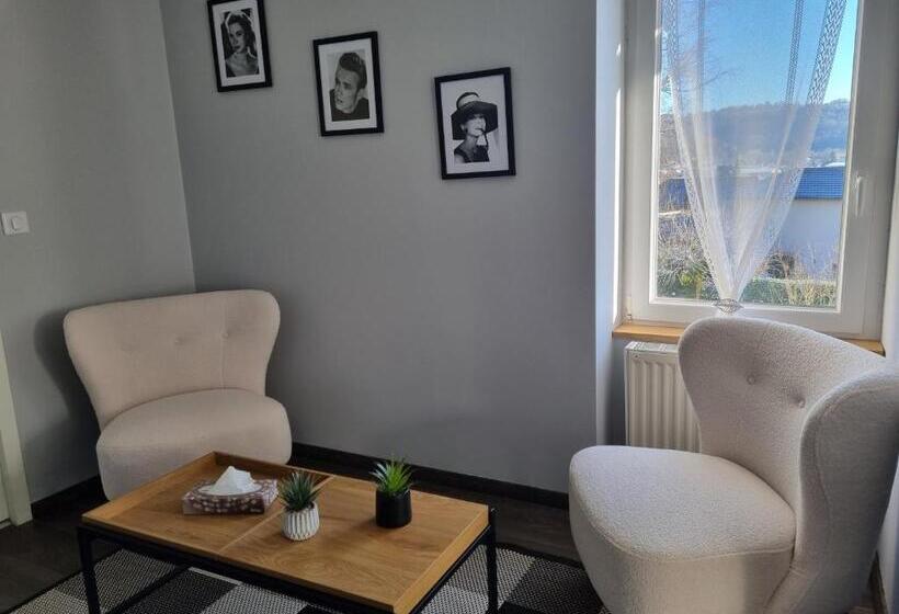 סוויטה עם טרסה, Au Clos Du Célé