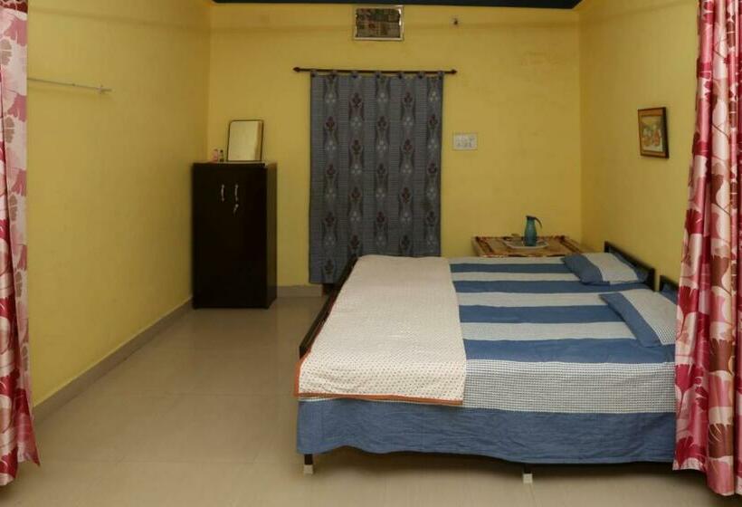 اتاق خانوادگی, Awantika Orchid Home Stay