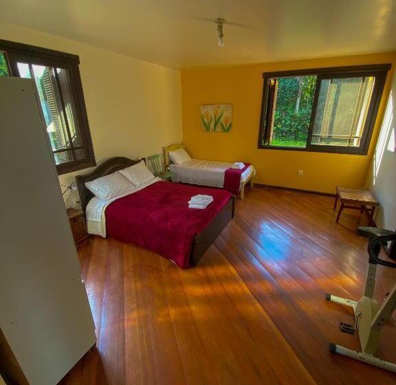 Номер Deluxe, Pousada Laura E Emílio