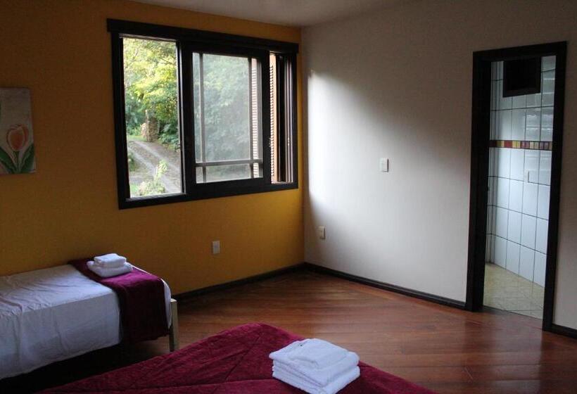 Номер Deluxe, Pousada Laura E Emílio