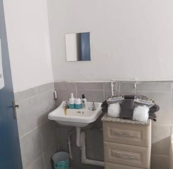 １階の１ベッドルームアパートメント, Valla S Self Catering