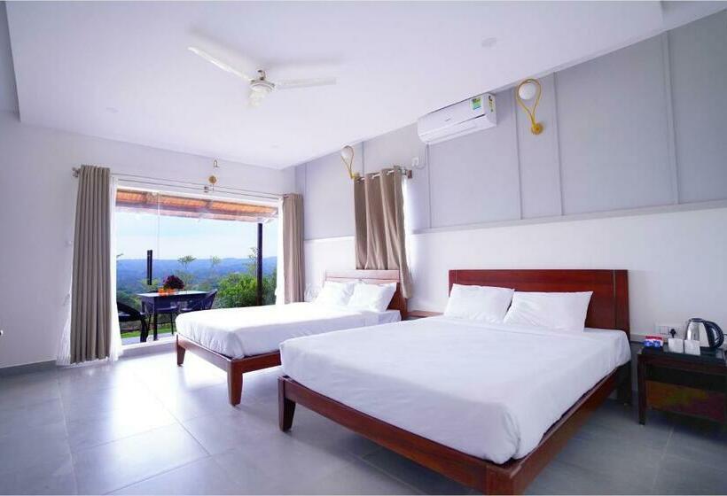 套房带泳池景, Ravishing Retreat Resort