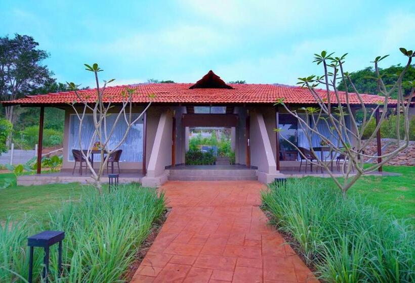 סוויטה נוף לבריכה, Ravishing Retreat Resort