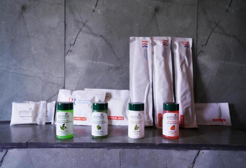 חדר דחוקס עם מיטת קינג, Ravishing Retreat Resort