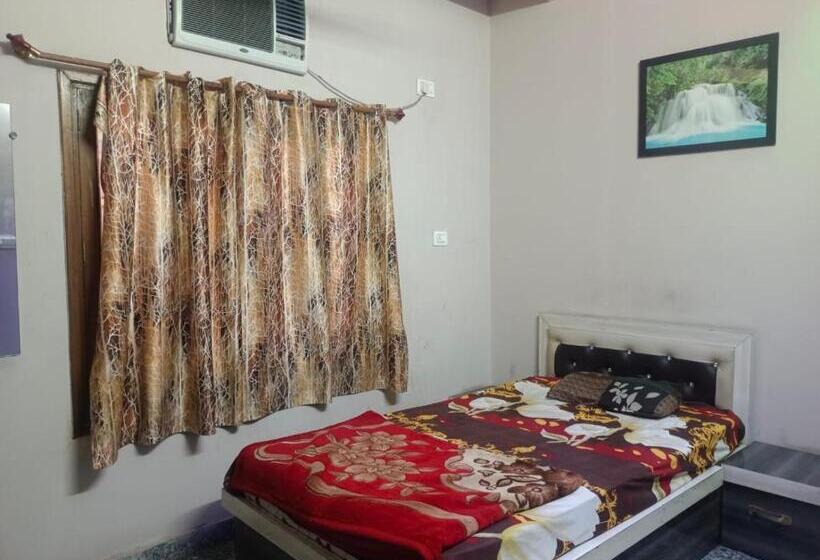 غرفة ديلوكس فردية, Royal Churu