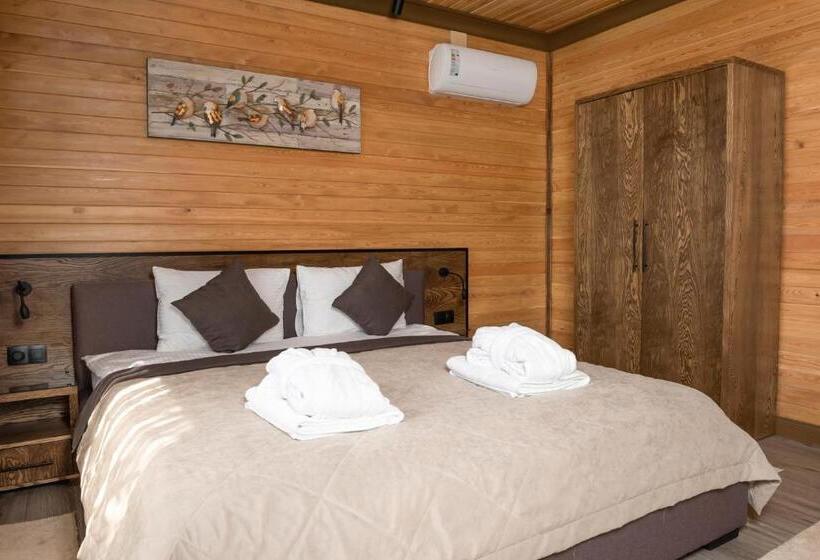 سوییت, Balqaragai Forest Family Resorts